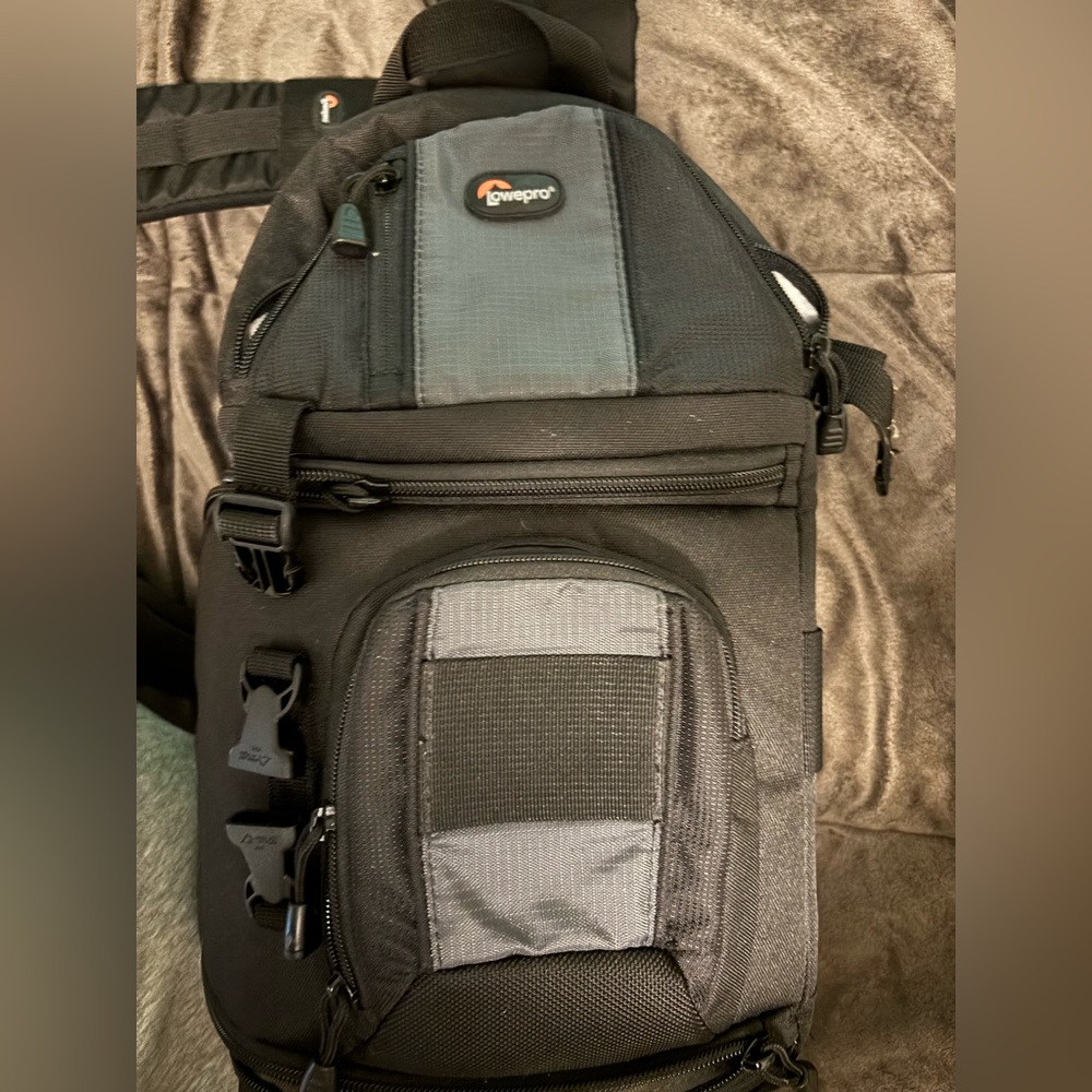 New one shoulder Lowepro bag